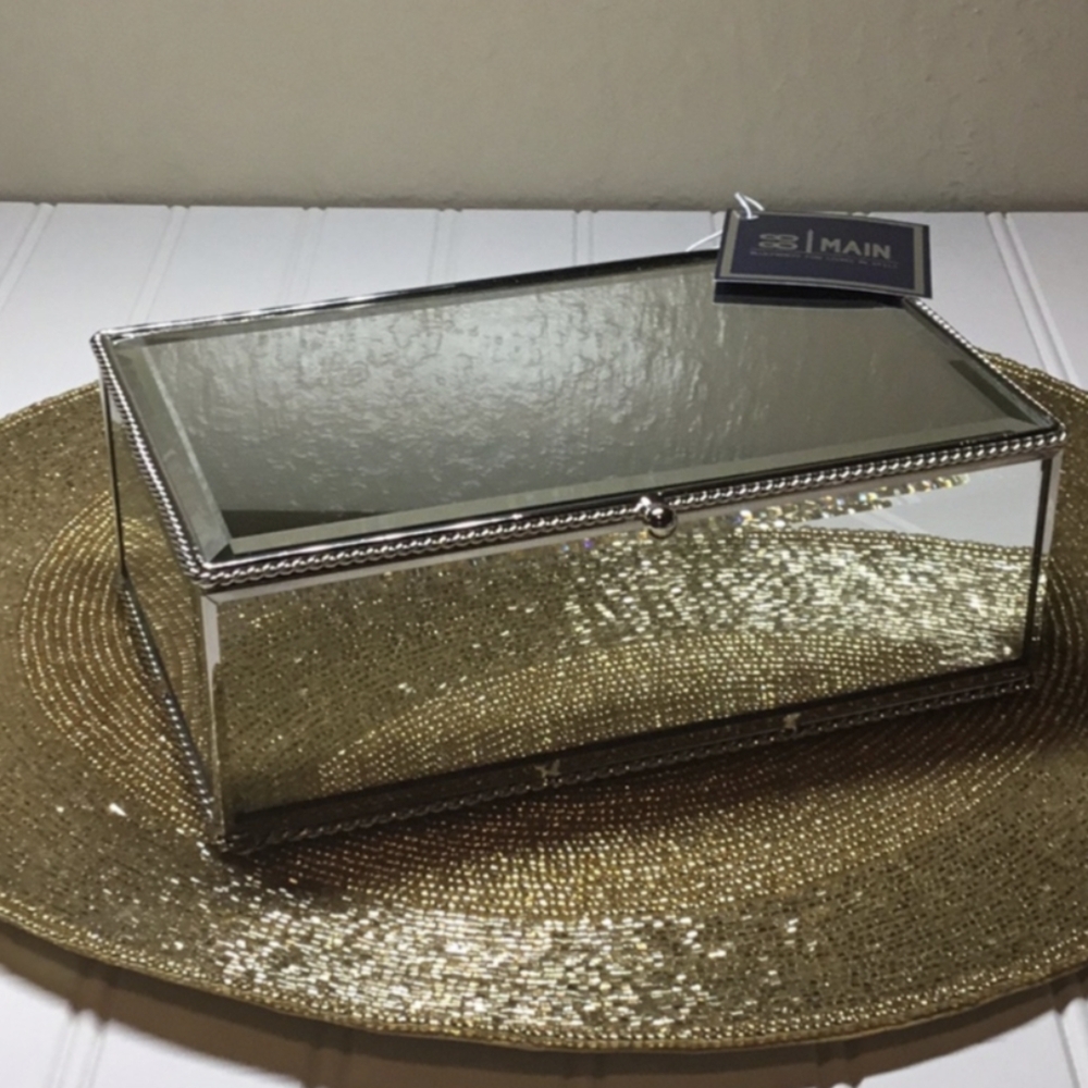 New 88 Main Mirror Jewelry Box